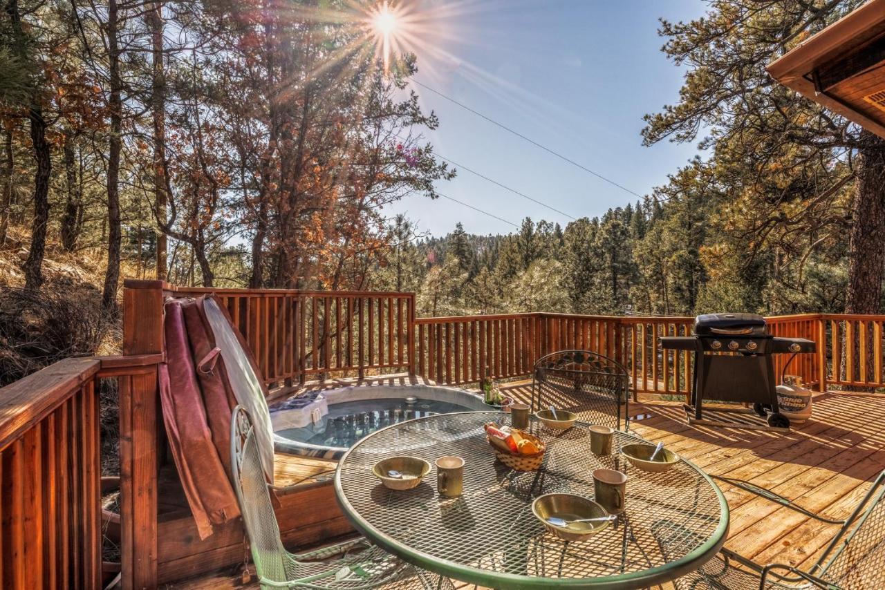 Cabin On The Creek, 2 Bedrooms, Sleeps 6, Hot Tub, Fireplace, Pet Friendly Ruidoso Bagian luar foto